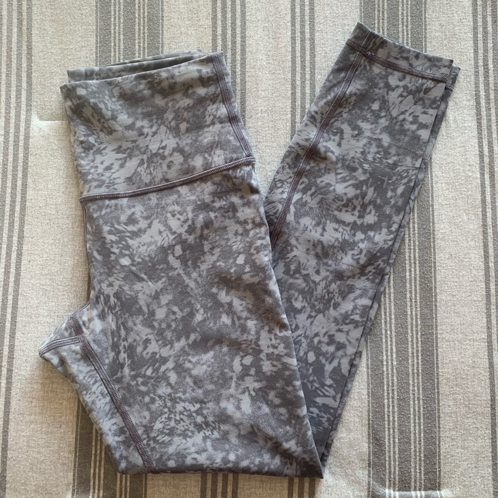 Lululemon Wunder Train High-Rise leggings